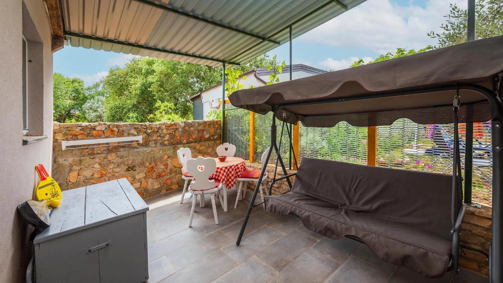 Stunning Home In Kavran With Wifi Holiday home