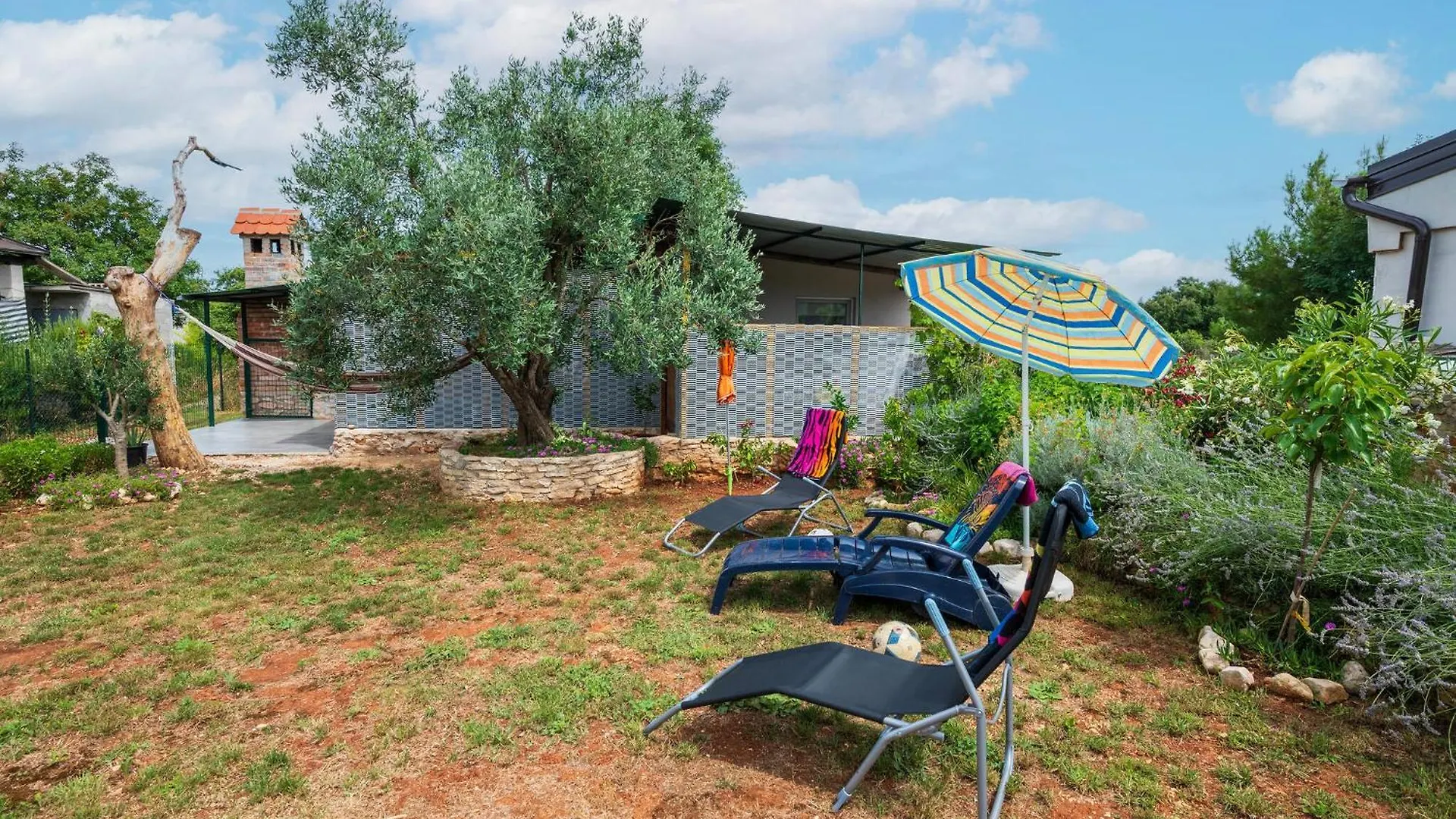 Stunning Home In Kavran With Wifi Holiday home